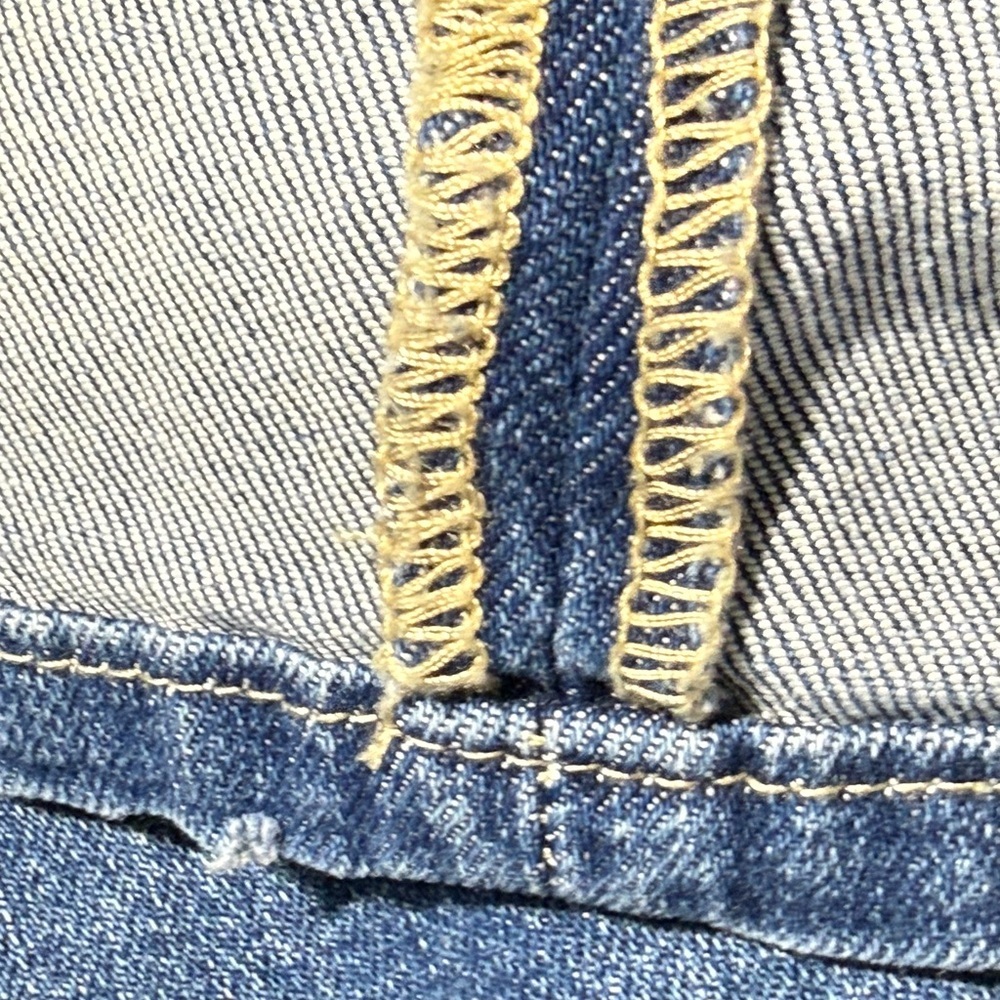 EUC VERVET High-Rise Straight Leg Jeans - Size 27 - Medium Wash - Picture 4 of 4